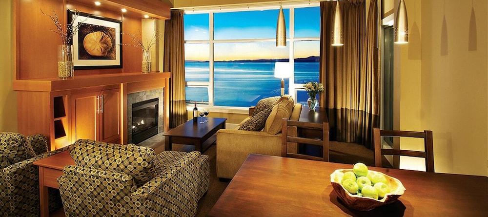 The Beach Club Resort — Bellstar Hotels & Resorts Parksville Buitenkant foto